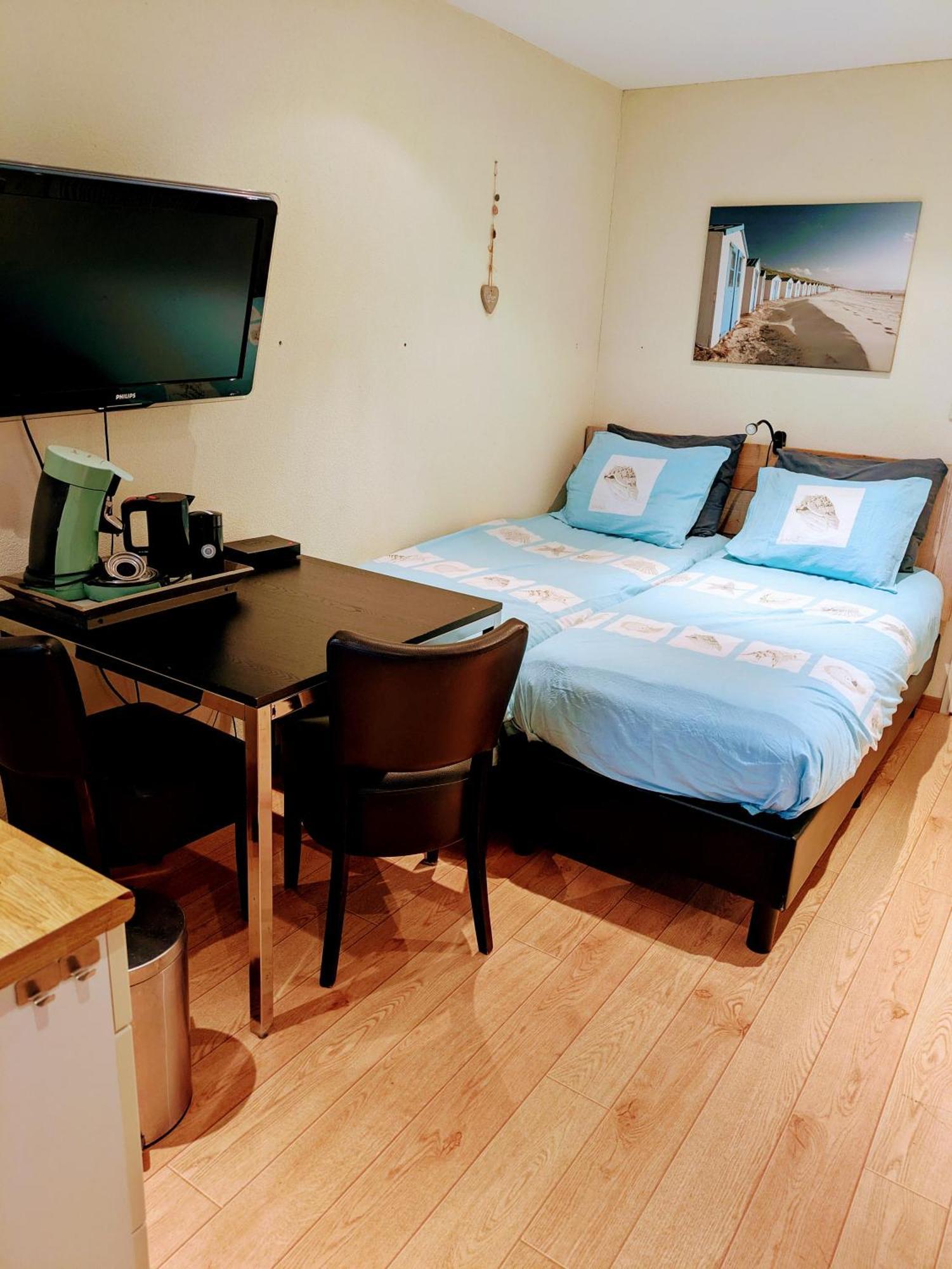 Logies21 Texel Bed and Breakfast Oosterend  Exteriör bild